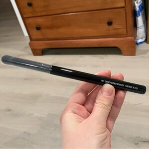 IL Makiage Smokey Blending Brush #196 NWT